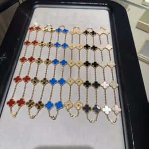 VCA 10 Clover Necklace