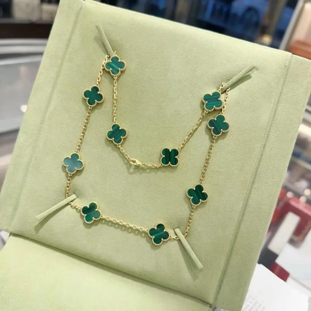 VCA 10 Clover Necklace - Image 2