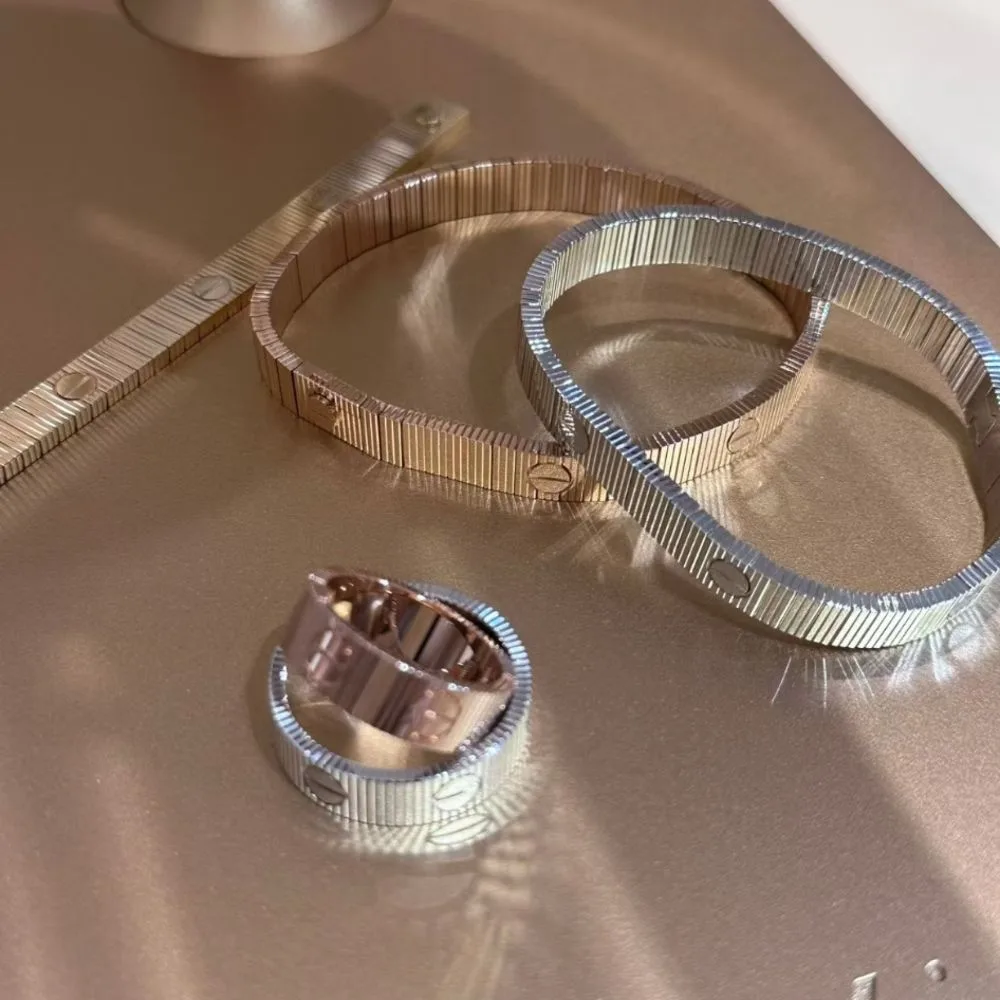 Cartier LOVE UNLIMITED Bangle - Image 4